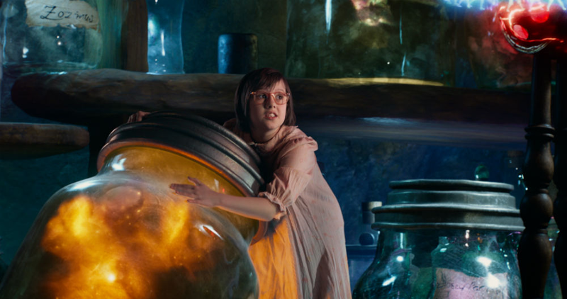 Illustration for article titled Movie Review: Steven Spielberg's The BFG Is a Magical Movie... Mostly